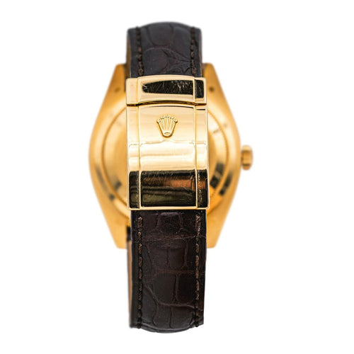 Montre Rolex Sky-Dweller - Montre en or jaune 18 carats 58 Facettes 4765737RV