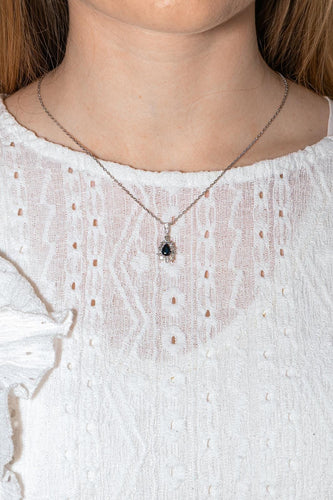 Collier Collier pendentif en or blanc 18 carats avec saphir et diamants 58 Facettes 4878497CN