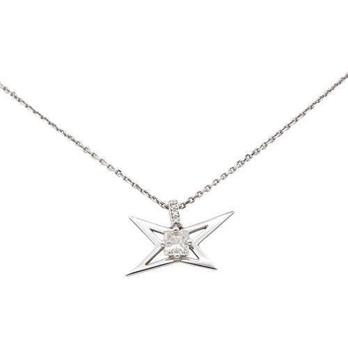 Collier Mauboussin Ma princesse à moi - Collier étoile en or blanc et diamants 58 Facettes 4921095RV