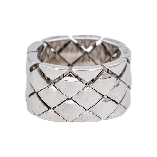 Bague 64 Chanel Bague Bandeau Matelassée Or blanc 58 Facettes 4942441CN