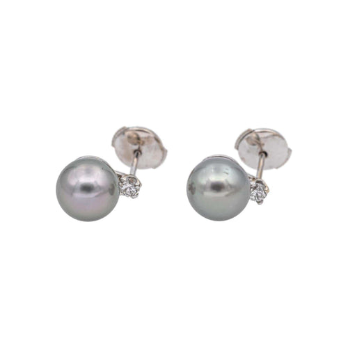 Boucles d'oreilles Boucles d'oreilles en or blanc 18 carats avec perles de Tahiti et diamants 58 Facettes 4951641CN
