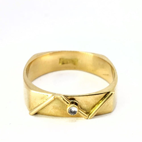 Bague 54 Bague en or jaune 18 carats avec diamant 58 Facettes 5623