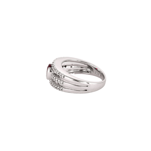 Bague 50 Bague ajourée en or blanc 750 et rubis, diamants 58 Facettes BO/250009
