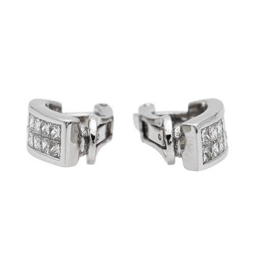 Boucles d'oreilles Boucles d'oreilles en or blanc 18 carats et diamants 58 Facettes 578310CD