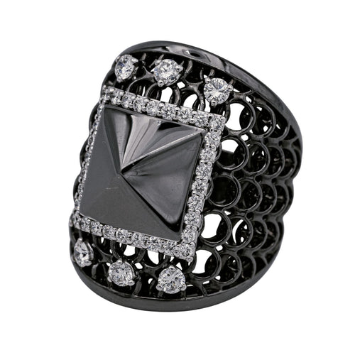 Bague 53 Bague en or noir 18 carats pavée de diamants 0,94 ct 58 Facettes 578649RV