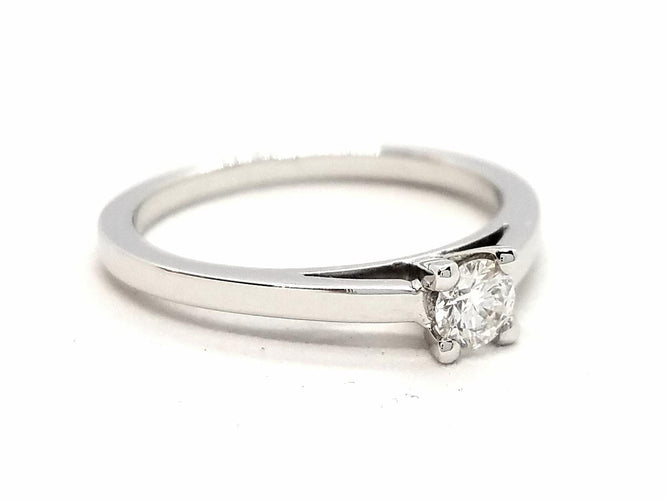 Bague 53 Bague solitaire en or blanc 18 carats avec diamant 0,20 ct 58 Facettes 578751RV