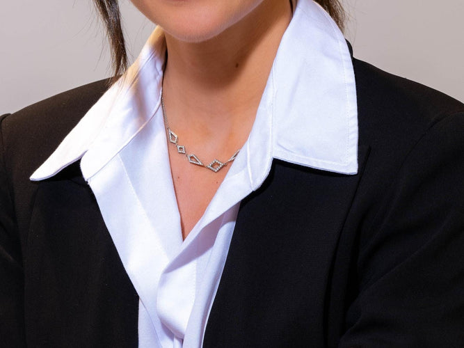 Collier Collier en or blanc 18 carats pavé de diamants 58 Facettes 578815RV