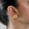 Boucles d'oreilles Paire de clips d'oreilles en or jaune à motif convexe 58 Facettes LF7