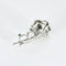 Broche Broche "Rose" en or blanc, émeraudes et diamant 58 Facettes DV0832-3