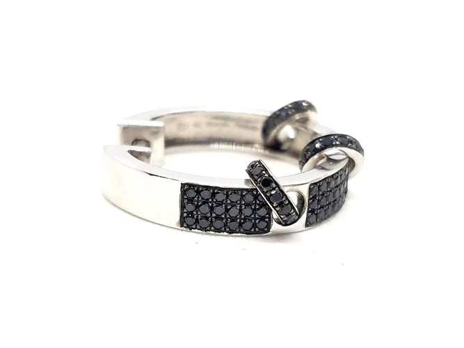 Boucles d'oreilles Asherali Knopfer - Boucle d’oreille créole en or blanc avec diamants noirs 58 Facettes 590021CN