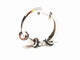 Boucles d'oreilles Asherali Knopfer - Boucle d’oreille créole en or blanc avec diamants noirs 58 Facettes 590021CN