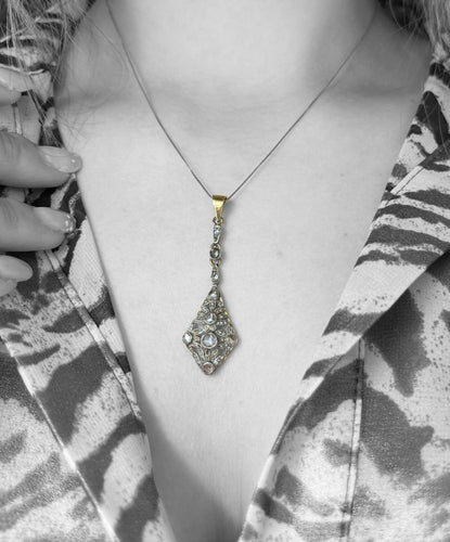 Pendentif Pendentif Jugendstil austro-hongrois en or et argent avec diamants 58 Facettes