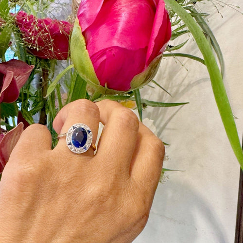 Bague 56 Bague grappe - Platine et or jaune 18 carats saphir Verneuil et diamants 58 Facettes 8D002BD48192446EA6F6A06BFF10CE00