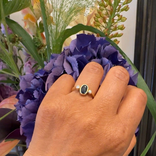 Bague 54.5 Bague trilogie saphir et diamants en or jaune 18 carats 58 Facettes AAEC329B19CE4F6ABE07820B6EF063DE