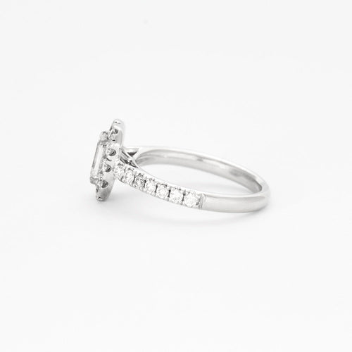 Bague 52 Bague Diamant taille émeraude serti sur or gris 58 Facettes DV0644-1
