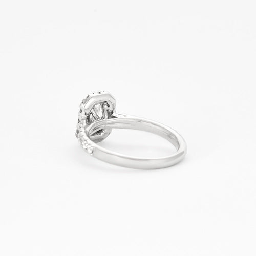 Bague 52 Bague Diamant taille émeraude serti sur or gris 58 Facettes DV0644-1