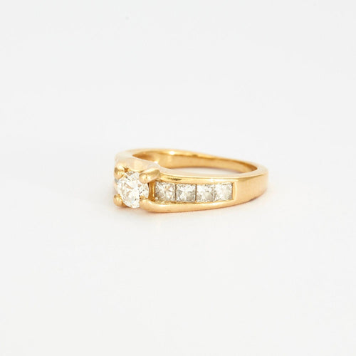 Bague 46 Bague en or jaune et diamants 58 Facettes DV3718-1