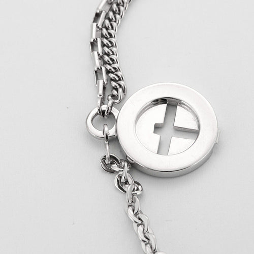 Bracelet CHANEL - Camélia - Bracelet en or gris, diamants 58 Facettes DV0615-4