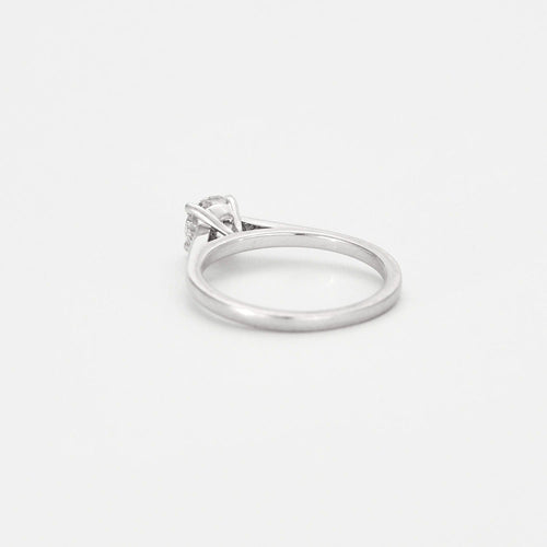 Bague 48 DE BEERS. Bague solitaire en platine et diamant 58 Facettes DV0722-1-48-2