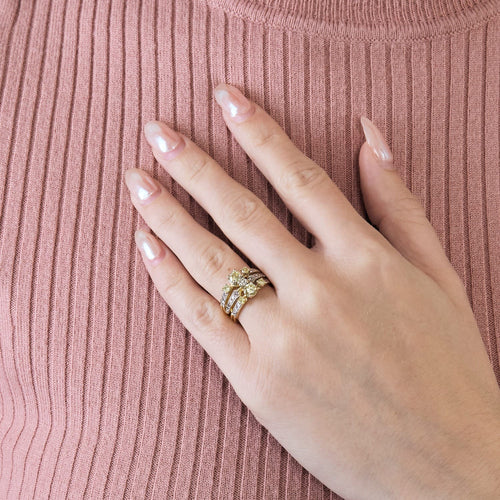 Bague bandeau à trois corps, 2 tons d'or et diamants