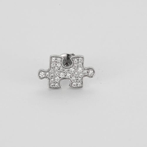 Boucles d'oreilles AKILLIS - PUZZLE- Puce d'oreille en or gris et diamants 58 Facettes DV0776-2