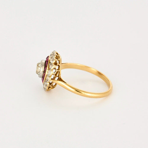 Bague 59 Bague or jaune, rubis calibrés et diamants 58 Facettes DV0777-5-59-2