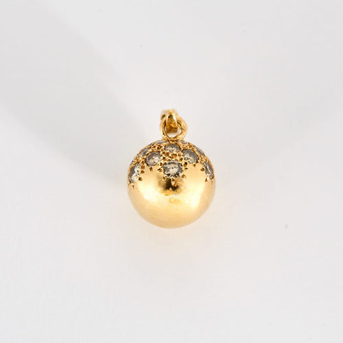 Pendentif "boule"  en or jaune sertie de diamants 58 Facettes DV0777-2