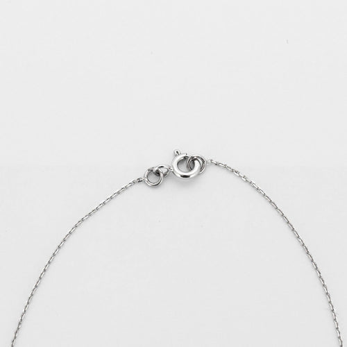 Pendentif Pendentif circulaire en or blanc et diamants 58 Facettes DV5707-12