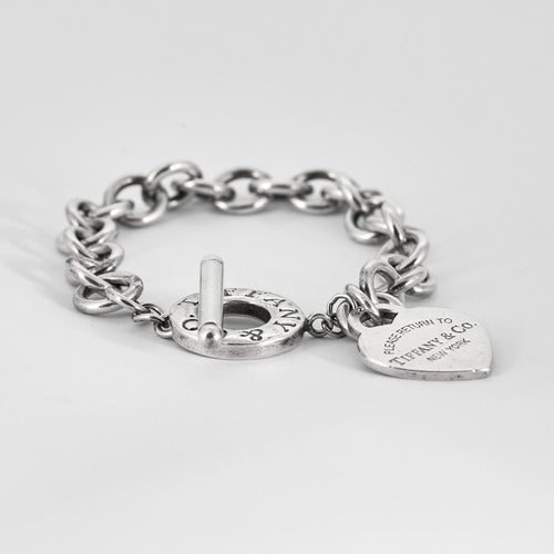 Bracelet Tiffany & Co - Return to Tiffany - Bracelet plaque cœur avec fermoir à bascule en argent 58 Facettes DDV10164-1