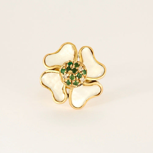 Bague 56 Bague trèfle en or jaune avec nacre, diamants et émeraudes 58 Facettes DV0751-13-56