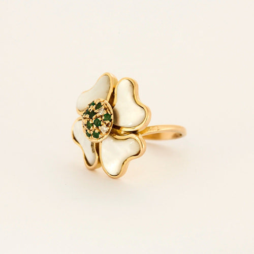 Bague 56 Bague trèfle en or jaune avec nacre, diamants et émeraudes 58 Facettes DV0751-13-56