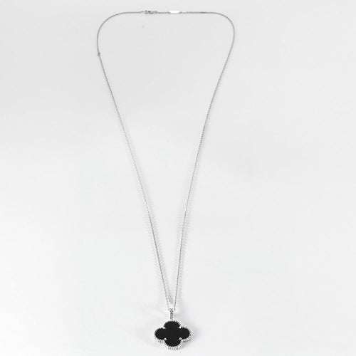 Collier VAN CLEEF & ARPELS / Magic Alhambra / Sautoir or blanc et onyx 58 Facettes