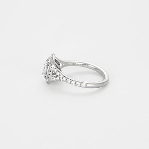 Bague 47 Tiffany & Co. Bague TIFFANY & CO - Bague Soleste Diamant taille coussin 58 Facettes DV9507-1-47-2