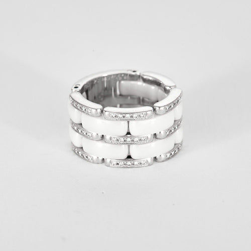 Bague 52 CHANEL - ULTRA - Bague céramique blanche, or gris et diamants. 58 Facettes DV11960-2-52-1