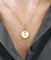 Pendentif AUGIS - Médaille sentimentale en or jaune et rubis. 58 Facettes DV11262-3