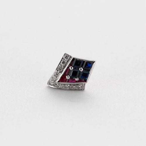 Boucles d'oreilles Paire de boucles d'oreilles or gris, diamants, rubis et saphirs 58 Facettes DV0978-1