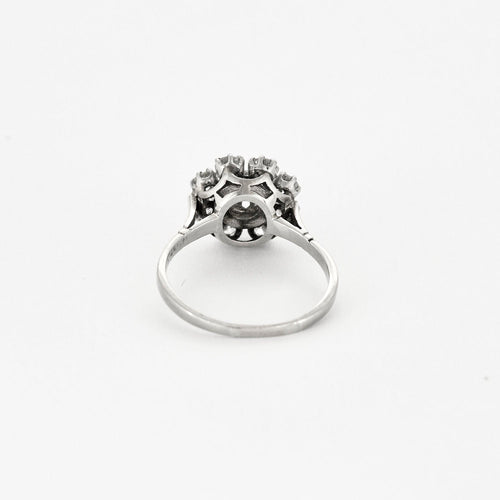 Bague 54.5 Bague marguerite en or blanc, platine et diamants 58 Facettes DV14304-1-545-2