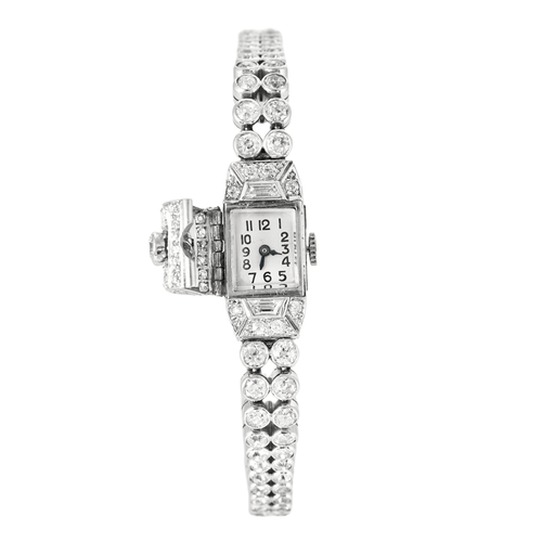 Montre Montre bracelet à secret en or blanc, platine et diamants 58 Facettes DV0872-2