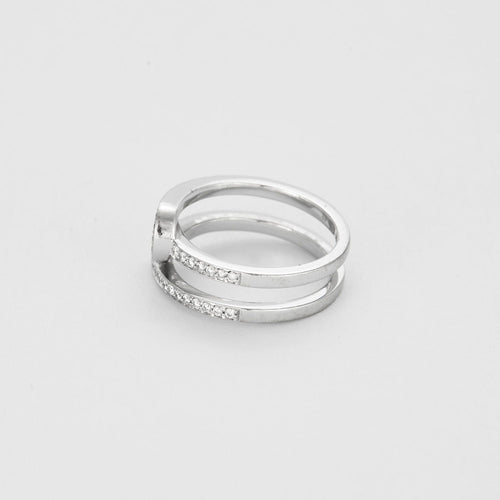 Bague 53 DINH VAN - Maillon Star - Bague petit modèle en or blanc  et diamants 58 Facettes DV15617-1