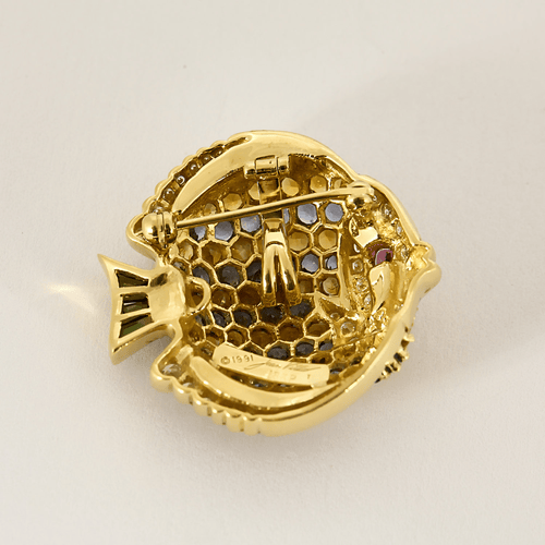 Broche Jean Vitau - Ravissante Broche Poisson en or jaune, saphirs de couleurs et tourmaline 58 Facettes DV16301-6