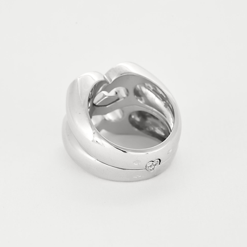 Bague 55 POIRAY - Sceau de coeurs - Bague en or blanc et diamants 58 Facettes DV15694-1