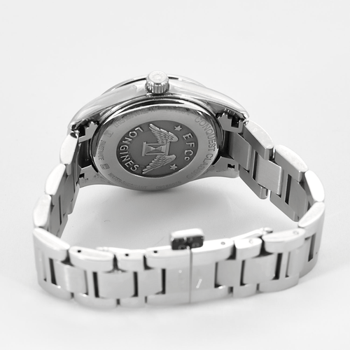 Montre Longines - Montre de dame Conquest Classic 58 Facettes DV10549-7