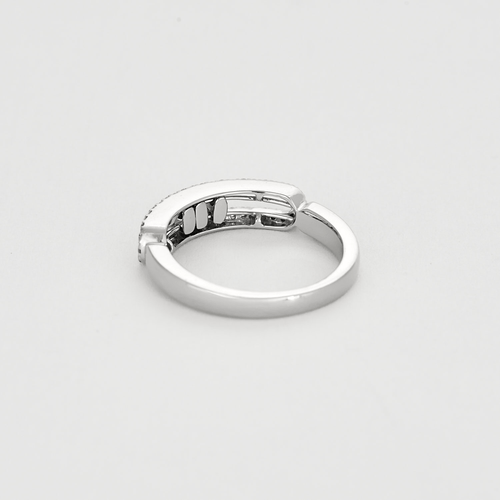 Bague 54 MESSIKA- Bague Baby Move Pavée en or blanc et diamants 58 Facettes DV16977-1-54-3