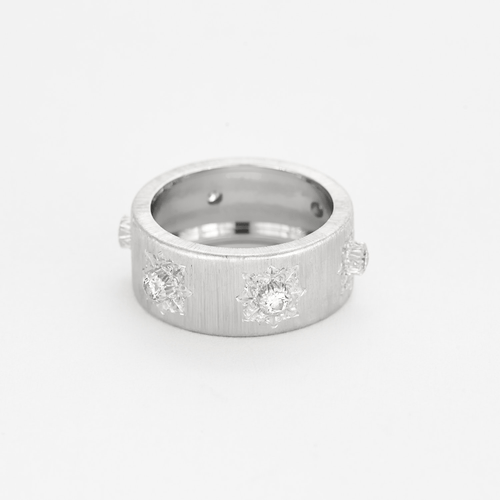 Bague 52 BUCCELLATI - Eternelle Macri Classica - Bague en or blanc et diamants 58 Facettes DV17385-6-52-2