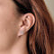 Paire de boucles d'oreilles puces en or blanc et diamants à motif de coeur
