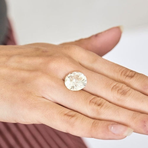 Diamant sur papier - 9,18 carats avec certificat 58 Facettes DV1101-32