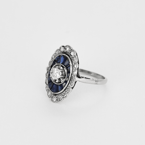 Bague 51.5 Bague en or gris , diamants , saphirs de synthèse 58 Facettes DV18878-1