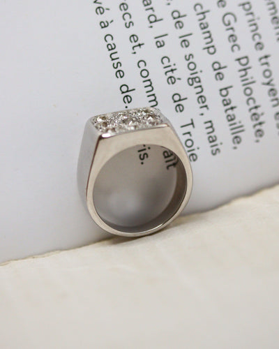 Bague 45.5 Bague chevalière en or blanc 750 et diamants 58 Facettes A11804
