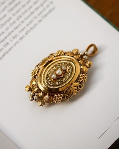 Pendentif Pendentif-broche fin XIXe en or jaune 750 et perles fines 58 Facettes A11837