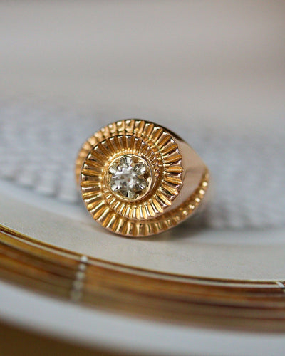 Bague 49 Bague tourbillon 1950 en or rose et diamant 58 Facettes A11907